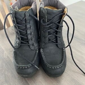 Clarks Wedge Black Lace-Up Winter Boots